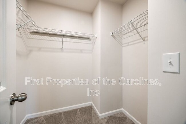 Building Photo - 1351 Southern Sugar Dr