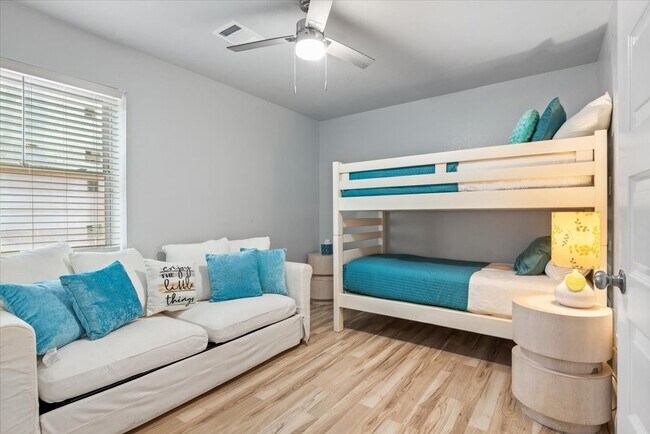 Building Photo - 30400 Highland Blvd