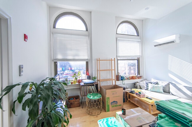 Unit 203 - Queen Village Lofts