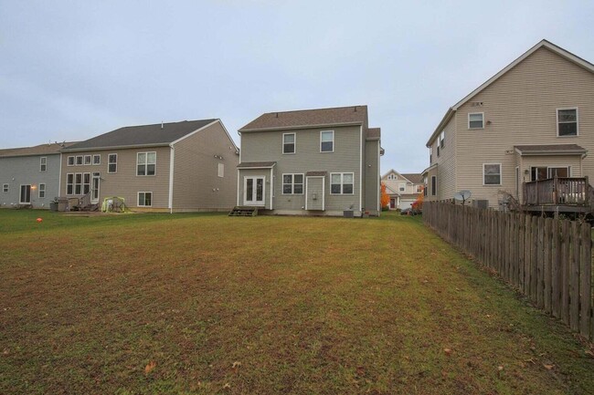 Building Photo - 8475 Haleigh Woods Dr