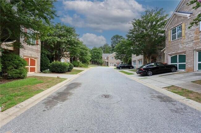 Building Photo - 7116 Blairs View Dr