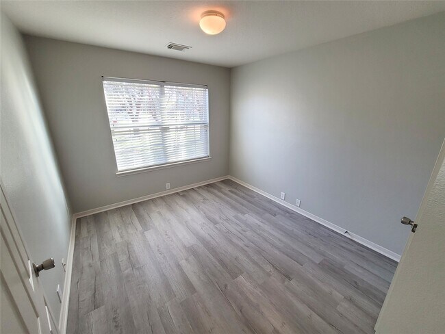 Building Photo - 603 Cypresswood Ridge