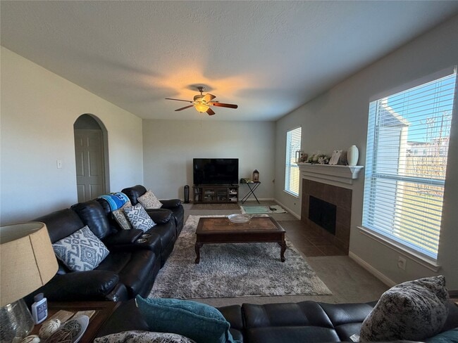 Building Photo - 25222 Ibris Ranch Dr