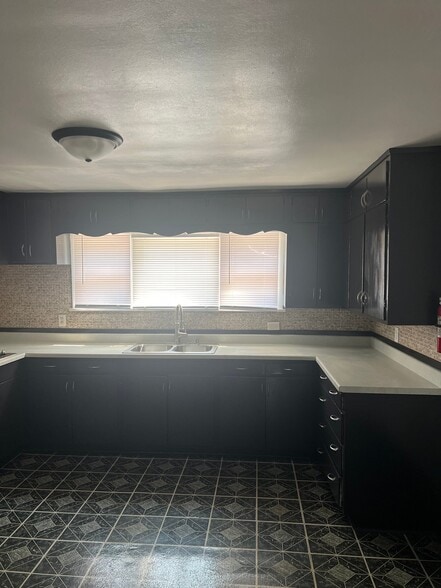 Building Photo - 4702 N 44th St