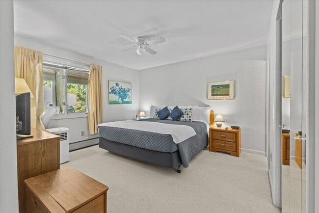 Building Photo - Gorgeous Turnkey 2BR/2BA Mountainside Condo