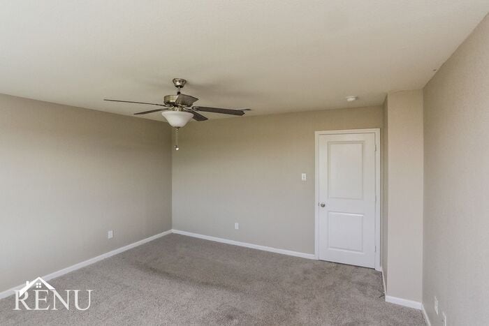 Building Photo - 6040 Mojave Dr