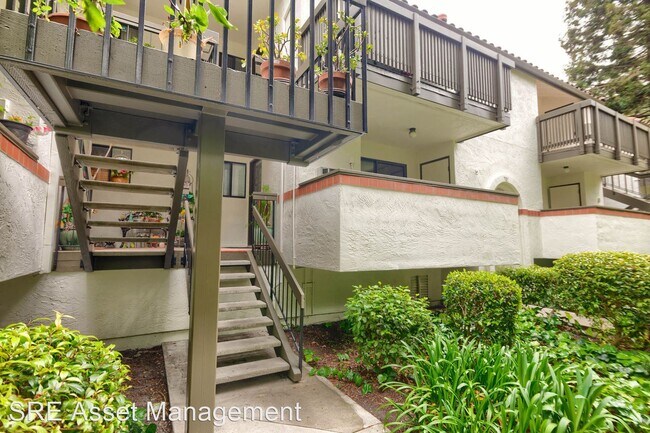 Primary Photo - 1 br, 1 bath House - 701 San Conrado Ter #3