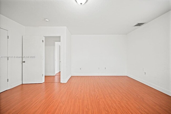 Building Photo - 26100 SW 192nd Ave