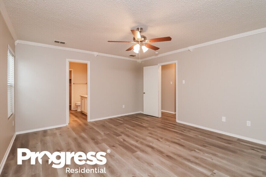 Building Photo - 509 Brasenose St