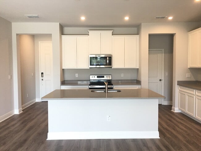 Building Photo - 6117 Grand Sonata Ave