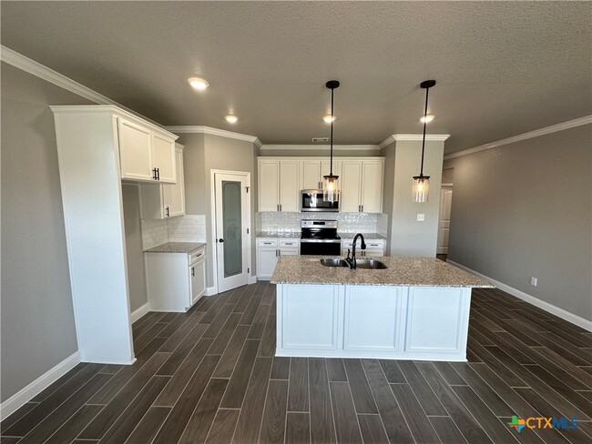 Building Photo - 1423 Curlew Ln