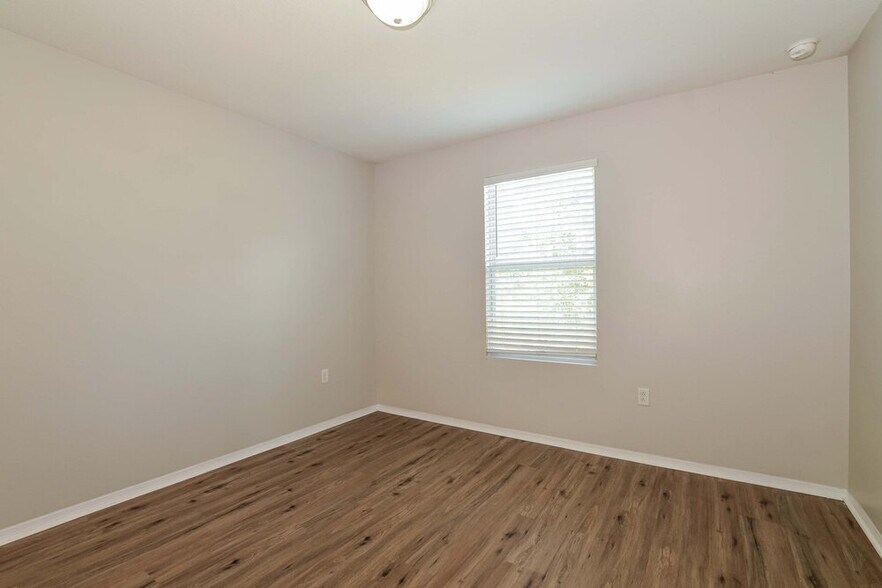 Building Photo - 2857 Breezy Meadow Rd