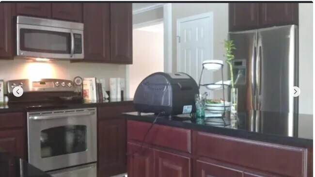 Building Photo - 2576 Covington Pl