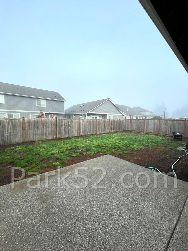 Building Photo - Half Off First Full Month! 4 Bedroom Single Family Home in Lacey