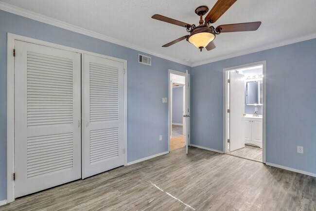 Building Photo - Ranch Home off of Skidaway Rd.