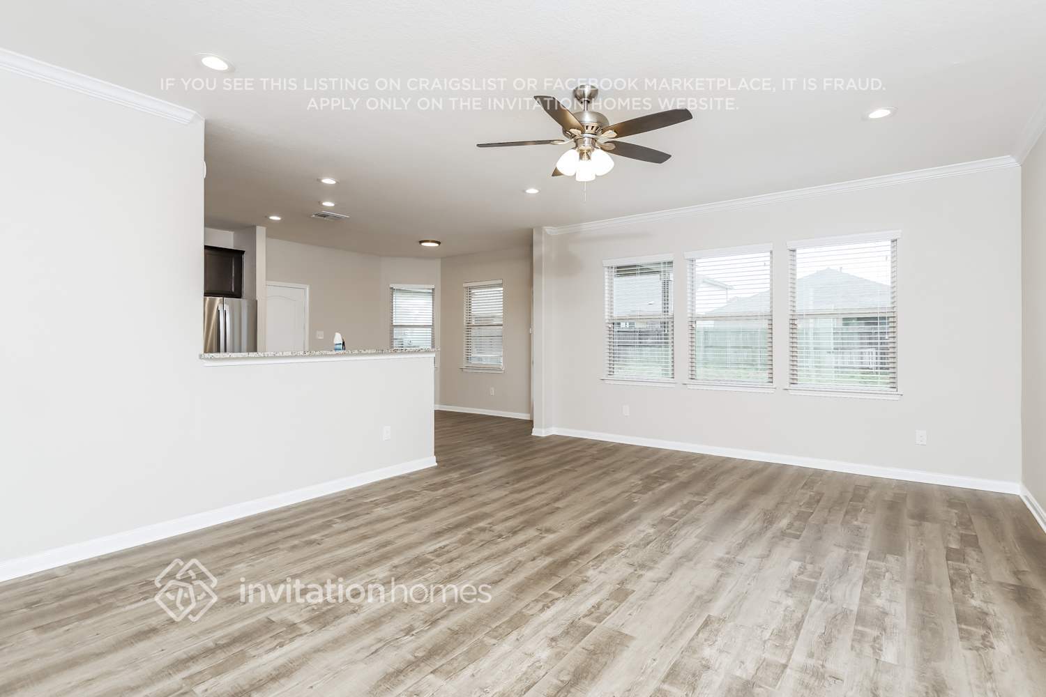 Building Photo - 13427 Colorado Parke