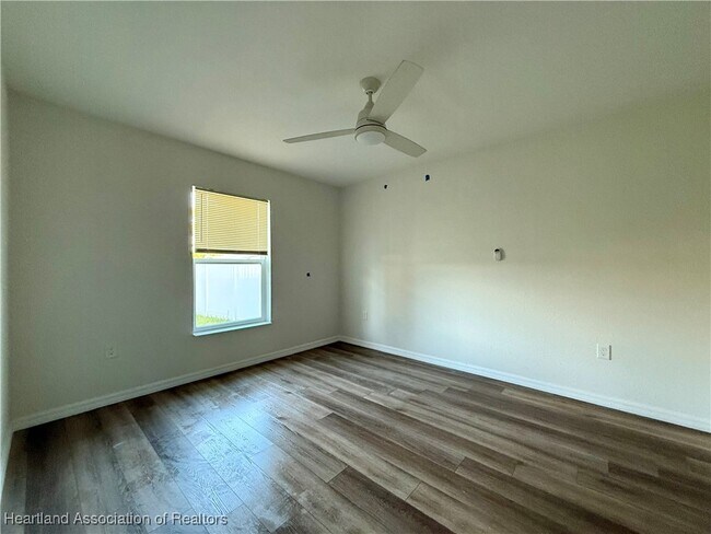 Building Photo - 5509 Castania Dr