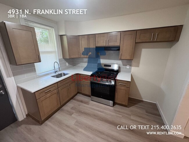 Building Photo - 4931 N Franklin St