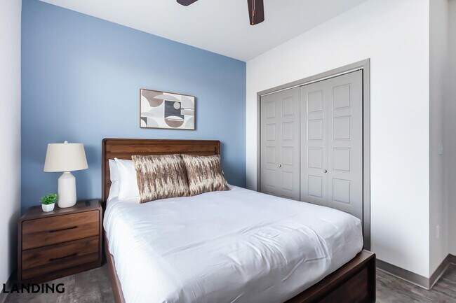 Building Photo - 2621 S Jefferson Ave