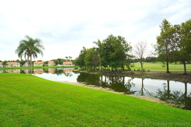 Building Photo - 12620 Vista Isles Dr