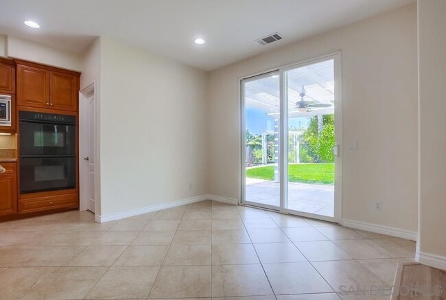Building Photo - 6452 Paseo Cerro