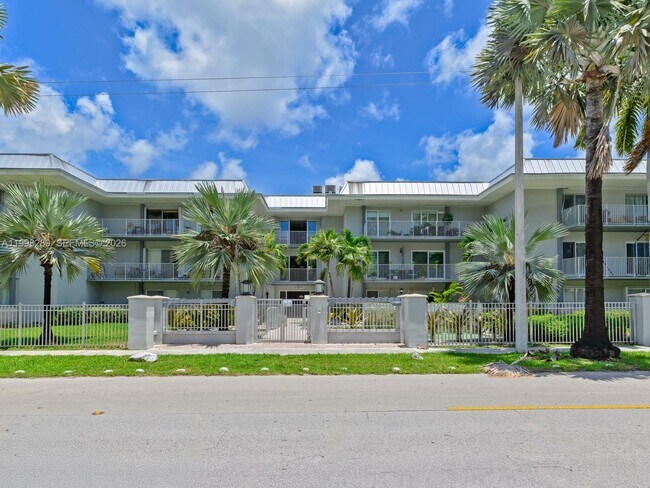 Building Photo - 7403 SW 82nd St