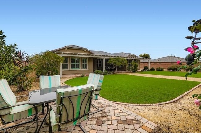 Building Photo - 6823 Willowcroft St