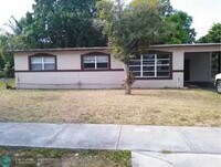 Building Photo - 3150 NW 3rd St