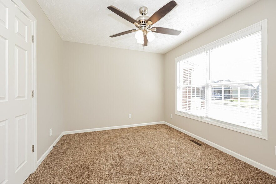 Building Photo - 4828 Ark Ln