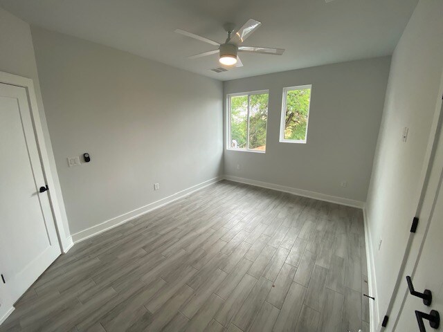 Building Photo - 1210 Deloney St