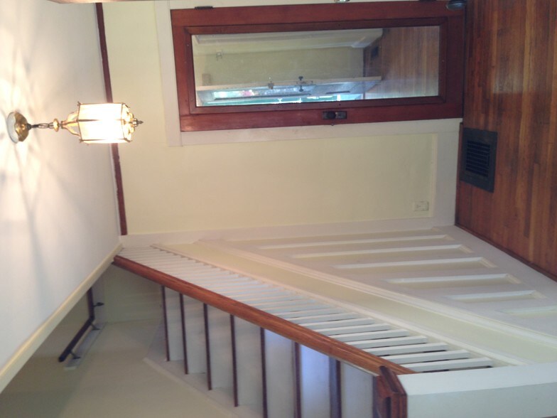 hall entrance - 202 Delaware Ave
