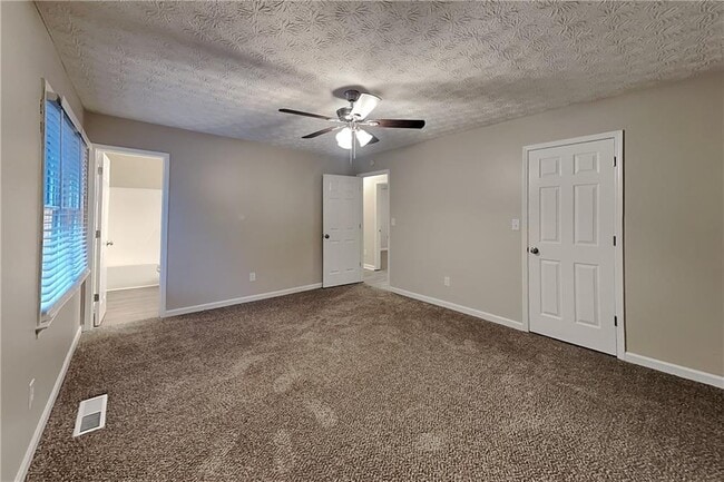 Building Photo - 291 N Briar Ridge