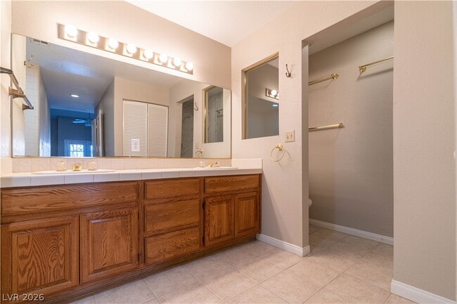 Building Photo - 2761 Laguna Shores Ln