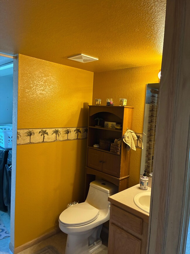 Building Photo - 2708 Rawahs Way