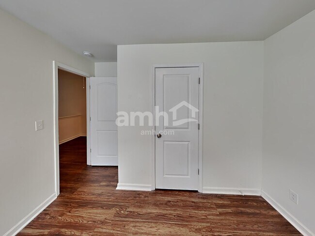 Building Photo - 601 Scotland Dr