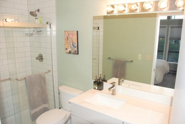 Primary en suite bathroom - 6210 14th Ave NW