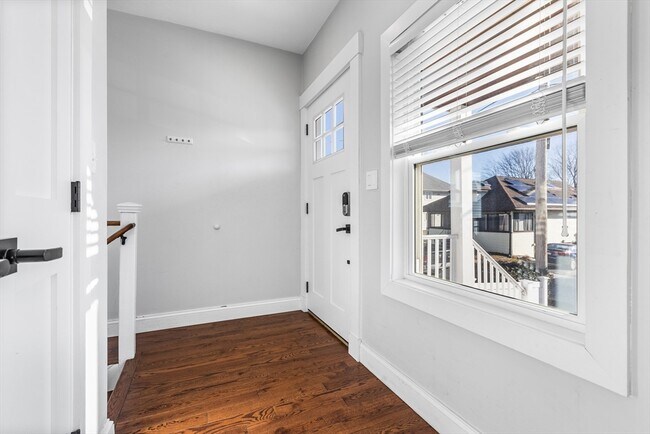 Building Photo - 40 Seaview Ave