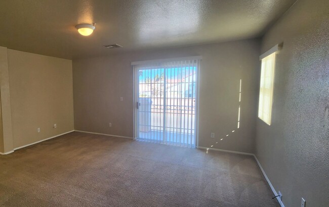 Building Photo - Condo in Gated Genevieve Court