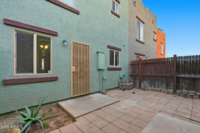 Building Photo - 16202 N Desert Sage St