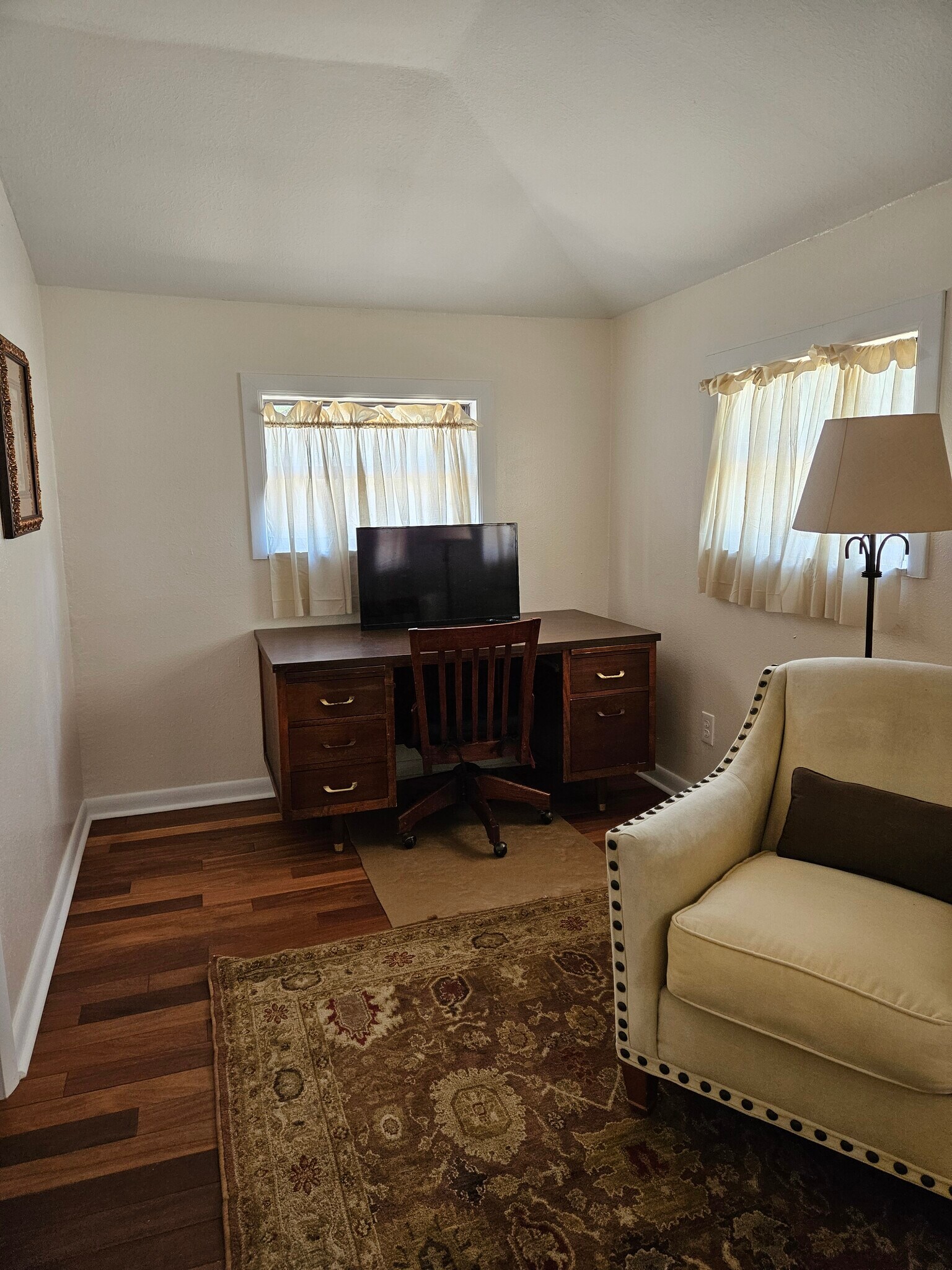 Building Photo - 120 Chesney Blvd