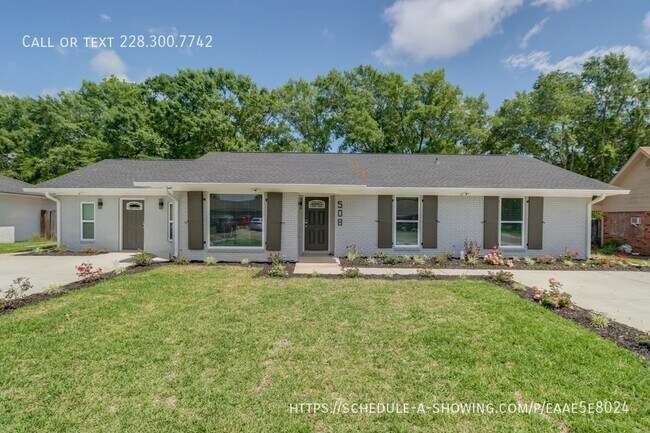 Building Photo - 508 Tasha Dr