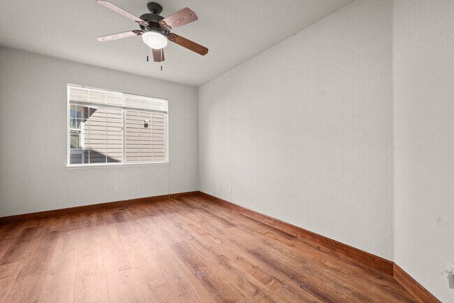 Building Photo - 20981 E Hampden Pl