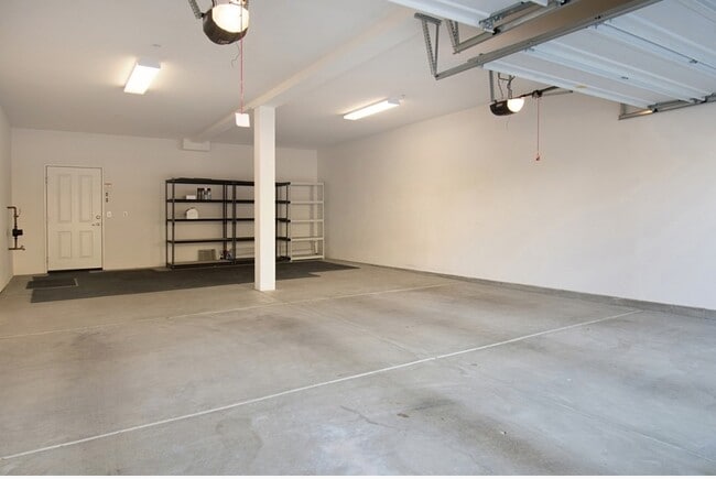 Building Photo - 6680 Canopy Ridge Ln