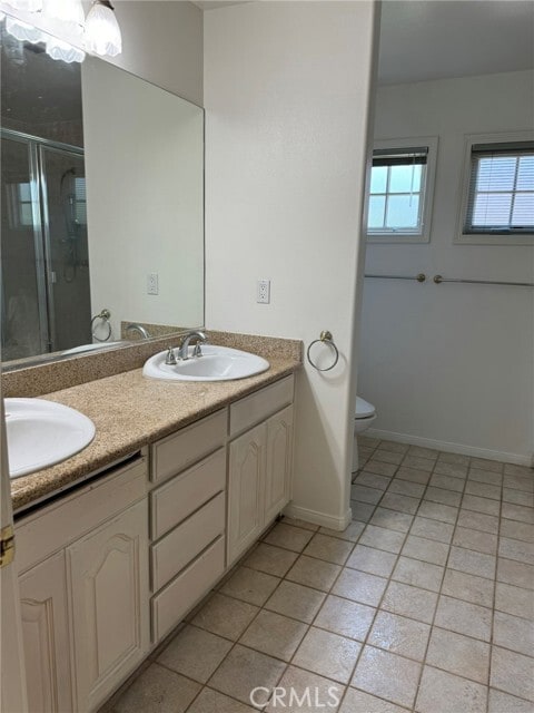 Building Photo - 405 S Old Ranch Rd