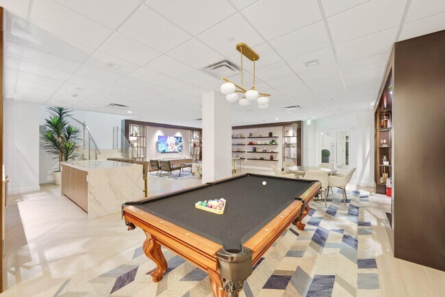 Building Photo - 500 SE Mizner Blvd