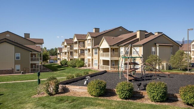 Building Photo - 4275 Sanders View Dr