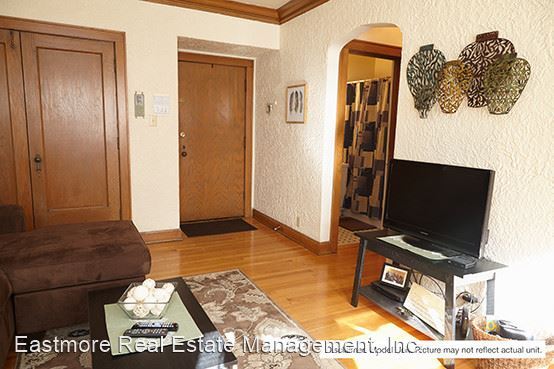 Building Photo - 4474 N Oakland Ave