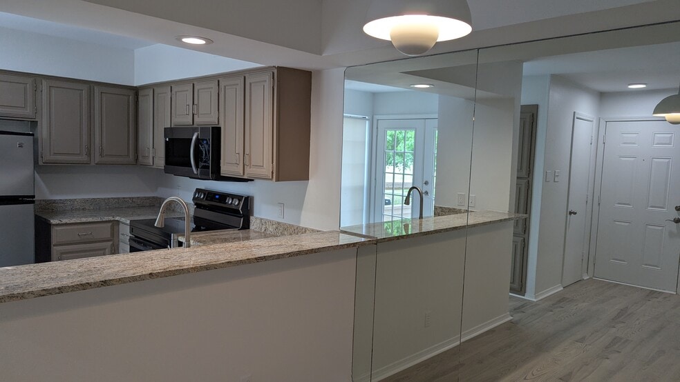Bar and Dining Area - 5200 Martel Ave