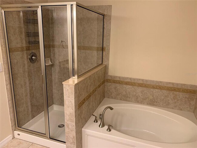 Building Photo - 10144 Arbor Run Dr