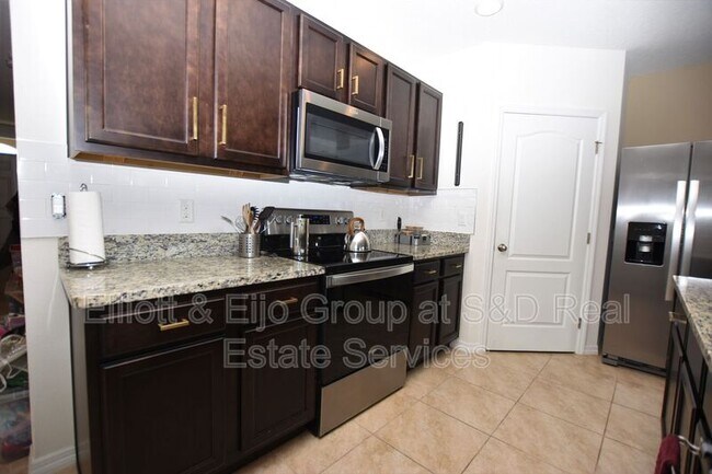 Building Photo - 3393 Tawny Grove Pl